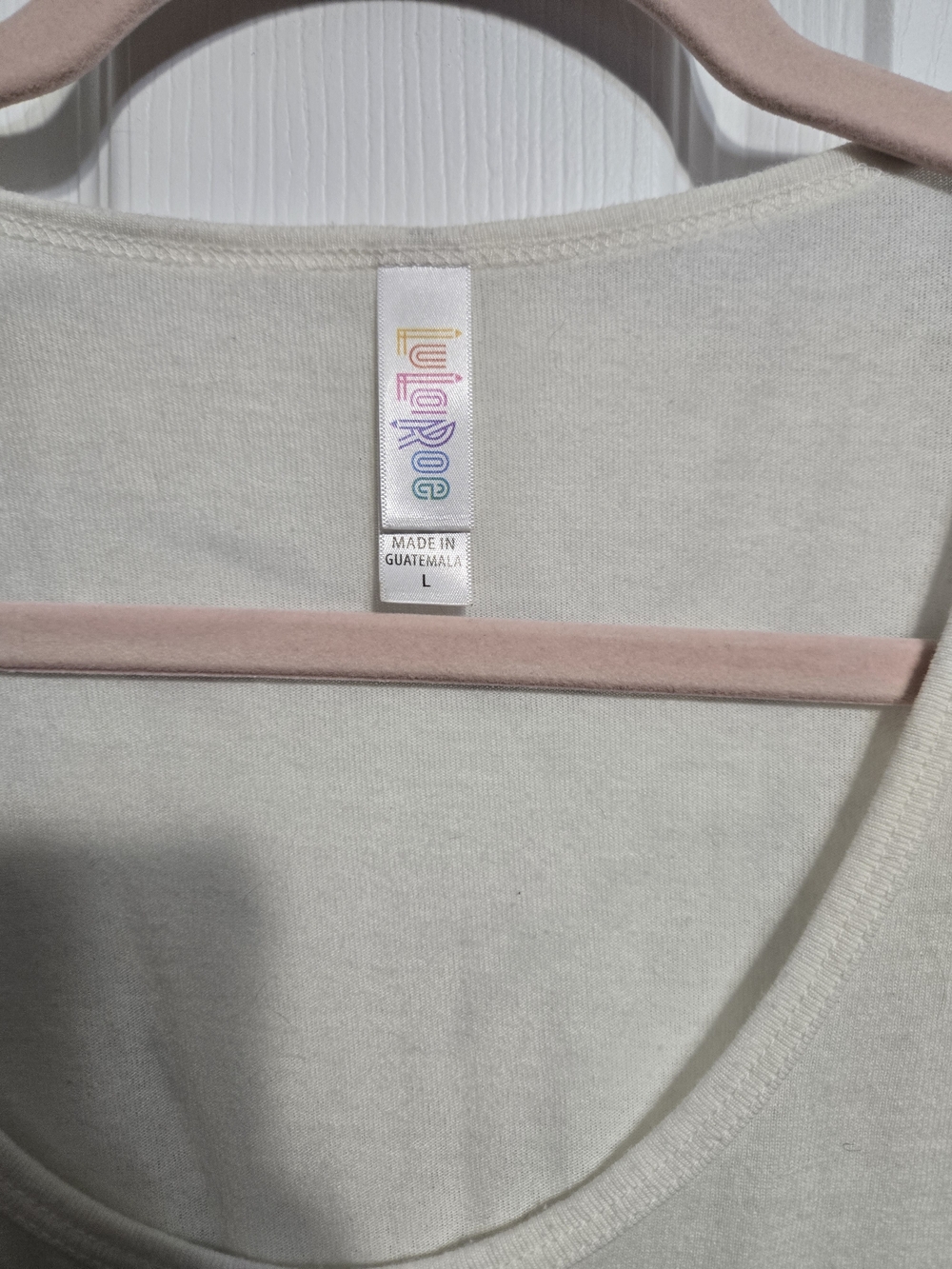 LuLaRoe Women's Cream Scoop neck Tee